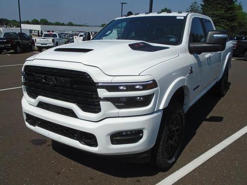 2025 RAM 2500 Limited Crew Cab 4x4 6'4' Box