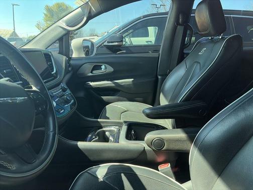 2021 Chrysler Pacifica Limited