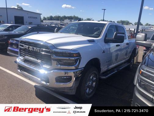 2025 RAM 2500 Big Horn Crew Cab 4x4 6'4' Box