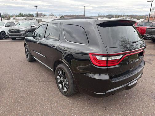 DB Black Clearcoat 2024 Dodge Durango R/T Plus AWD