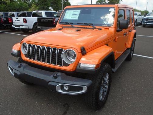 2025 Jeep Wrangler 4-Door Sahara 4x4