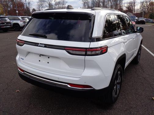 2024 Jeep Grand Cherokee 4xe Base