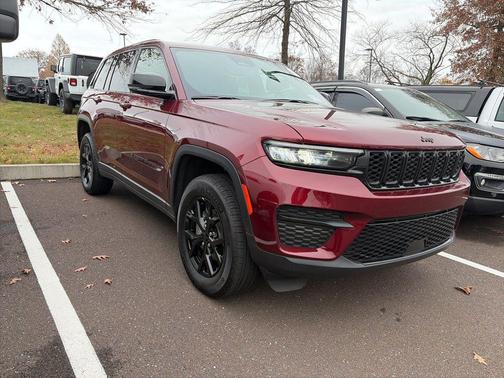 2024 Jeep Grand Cherokee Altitude