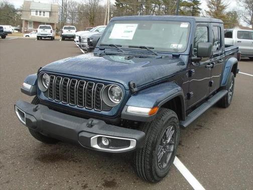 2025 Jeep Gladiator Sport S