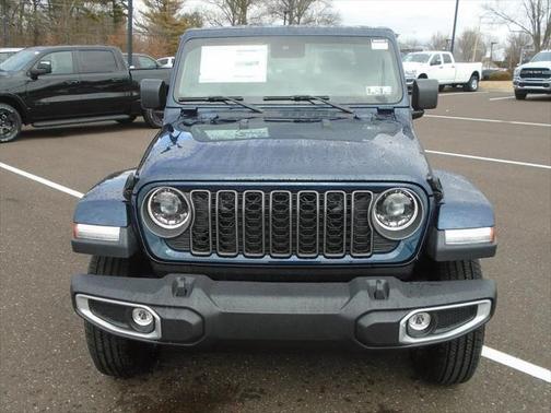 2025 Jeep Gladiator Sport S