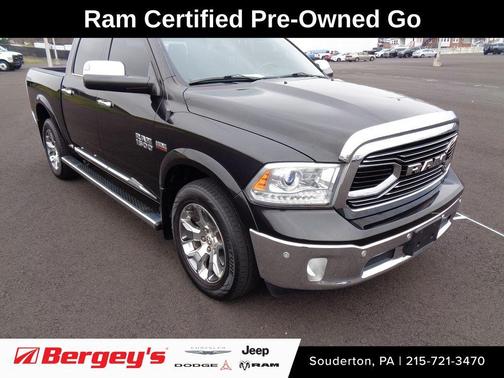 2017 RAM 1500 Limited Crew Cab 4x4 5'7' Box