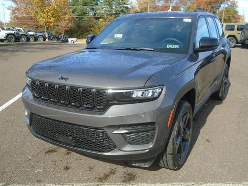 2025 Jeep Grand Cherokee Altitude