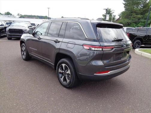 2023 Jeep Grand Cherokee 4xe Base