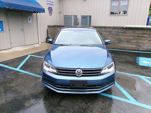 2015 Volkswagen Jetta 2.0L TDI SE w/Connectivity