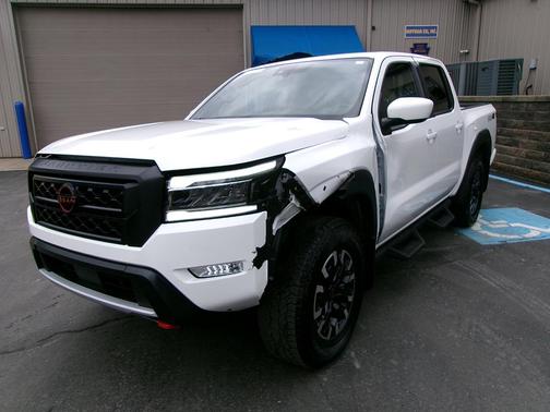 2022 Nissan Frontier PRO-4X