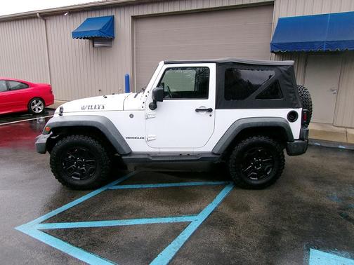 2016 Jeep Wrangler Sport