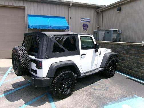 2016 Jeep Wrangler Sport