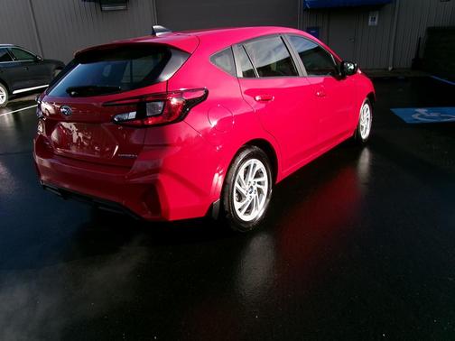 2024 Subaru Impreza Base