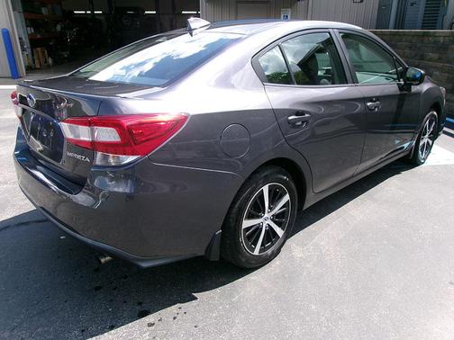 2019 Subaru Impreza 2.0i Premium