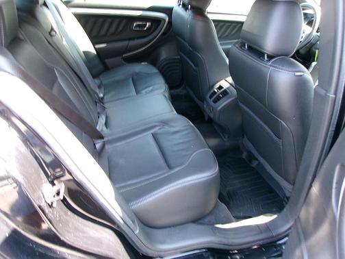 2017 Ford Taurus SEL