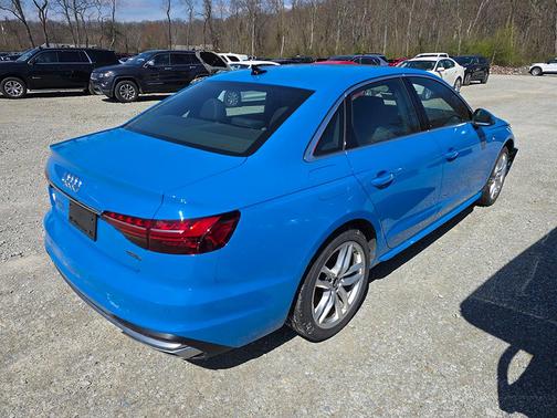 2021 Audi A4 45 S line quattro Premium