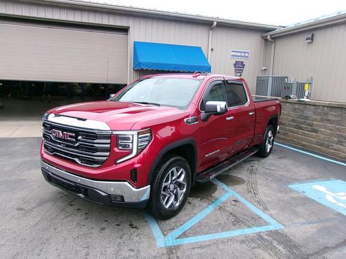 2024 GMC Sierra 1500 SLT