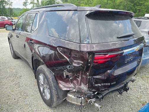 2022 Chevrolet Traverse LT Cloth
