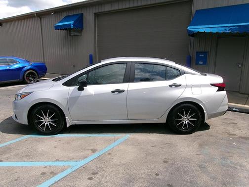 2021 Nissan Versa S