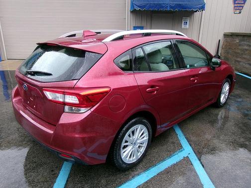2018 Subaru Impreza 2.0i Premium