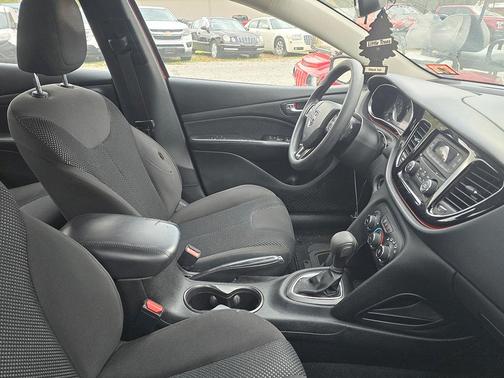 2015 Dodge Dart SE