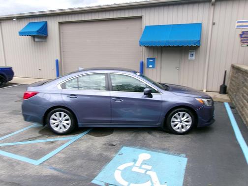 2017 Subaru Legacy 2.5i Premium
