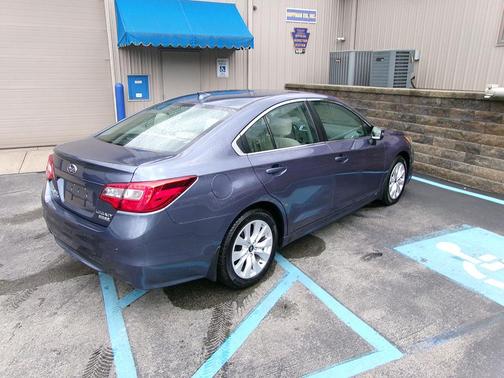 2017 Subaru Legacy 2.5i Premium