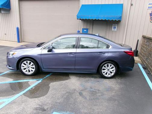 2017 Subaru Legacy 2.5i Premium