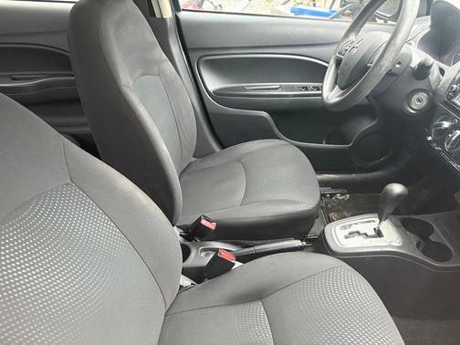 2018 Mitsubishi Mirage G4 ES