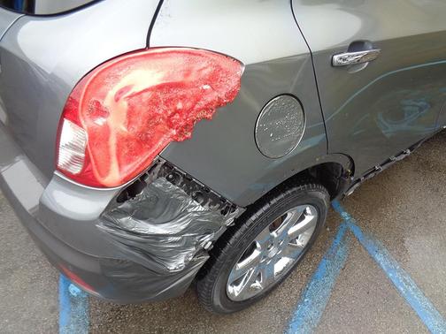 Photo 1 of 26 of 2014 Buick Encore Premium