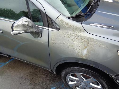 Photo 5 of 26 of 2014 Buick Encore Premium