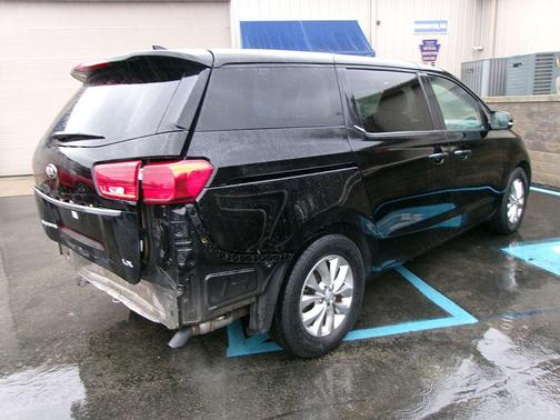 2019 Kia Sedona LX