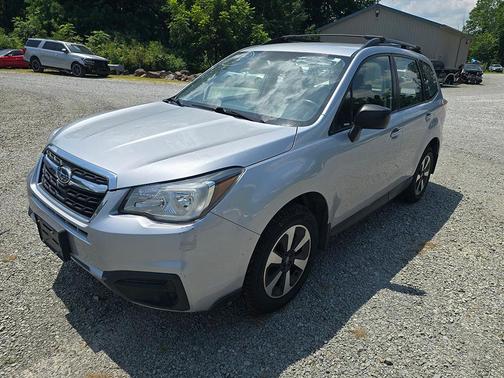 2017 Subaru Forester 2.5i