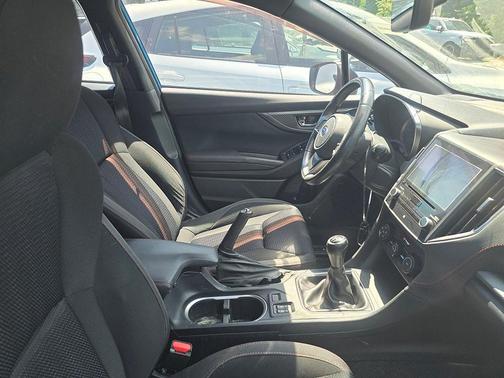 2017 Subaru Impreza 2.0i Sport