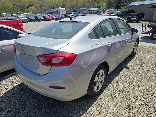 2017 Chevrolet Cruze LS