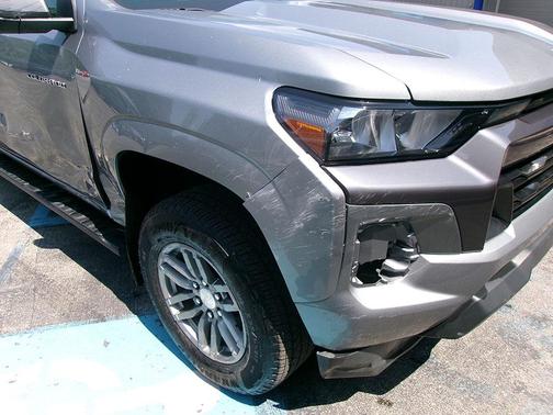 2023 Chevrolet Colorado LT