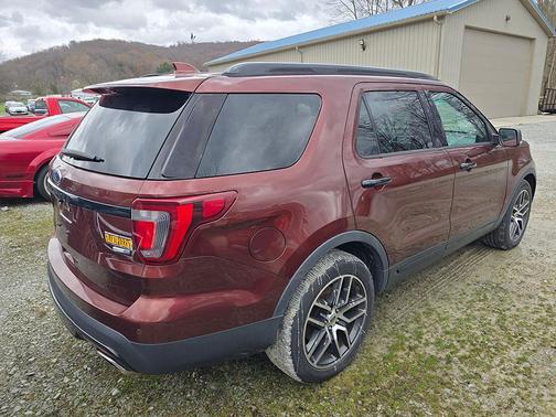 2016 Ford Explorer Sport