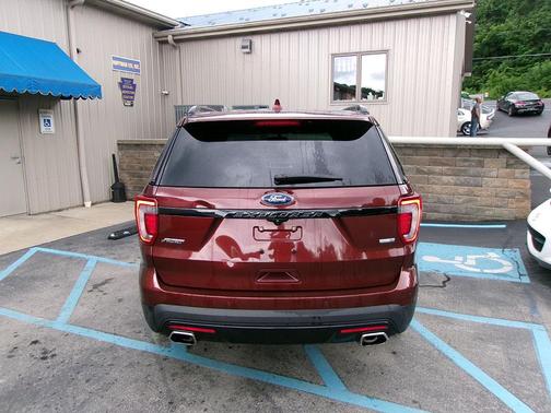 2016 Ford Explorer Sport