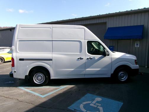 2018 Nissan NV Cargo NV2500 HD S V6/S V8