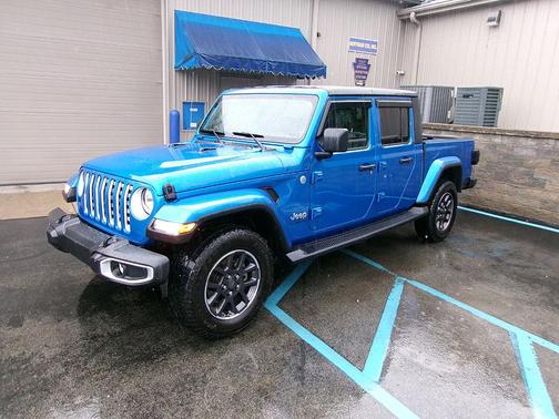 2021 Jeep Gladiator Overland