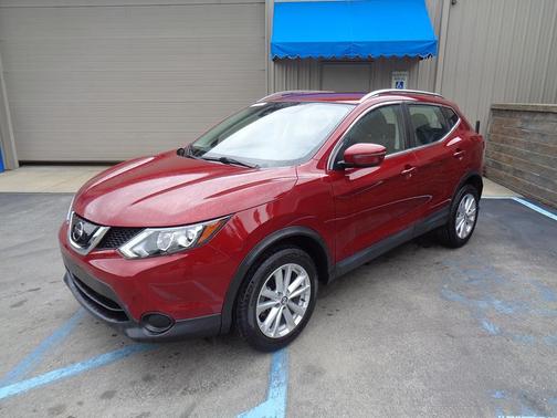 Photo 1 of 18 of 2019 Nissan Rogue Sport SV