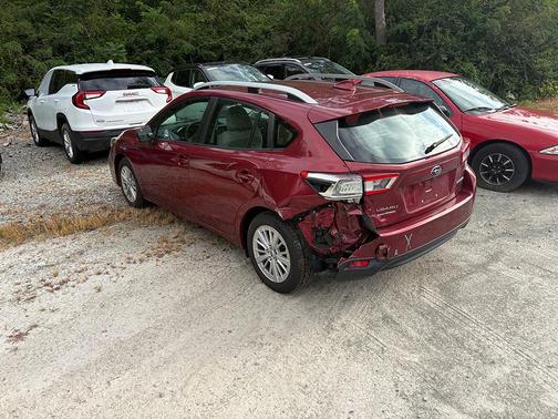 2018 Subaru Impreza 2.0i Premium