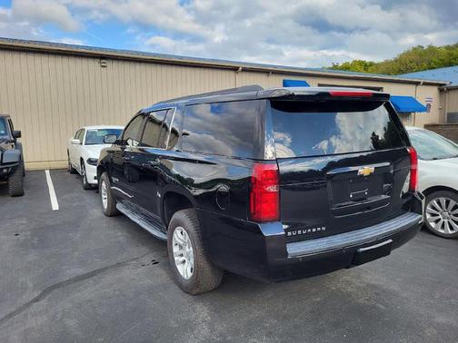 2019 Chevrolet Suburban LT