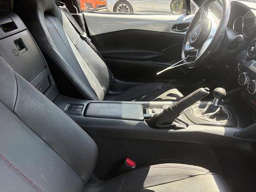 2018 Mazda MX-5 Miata Grand Touring