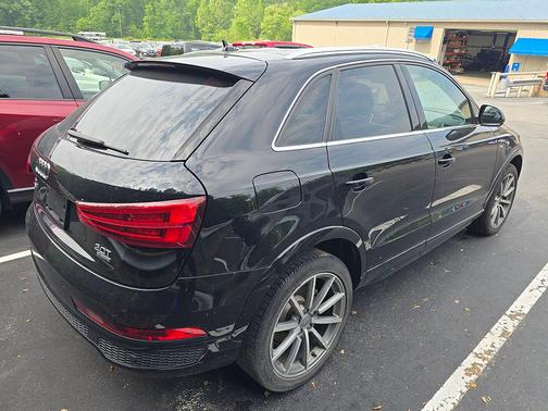 2018 Audi Q3 2.0T Premium Plus