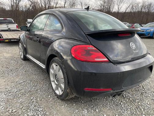 2016 Volkswagen Beetle 1.8T SEL