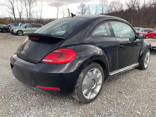 2016 Volkswagen Beetle 1.8T SEL