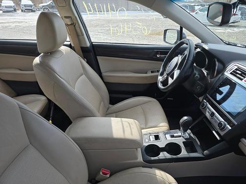2015 Subaru Legacy 3.6R Limited