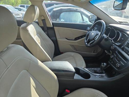2011 Kia Optima EX