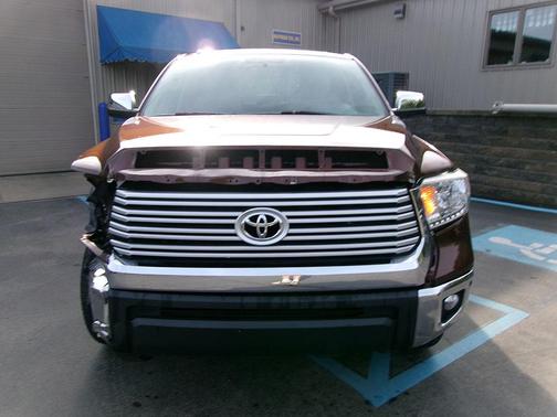 2014 Toyota Tundra Limited